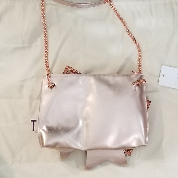 🍒NWT🍒 TED BAKER OVERSIZED BOW CLUTCH - Picture 3 of 7